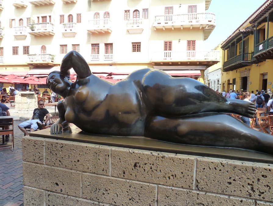 theres-also-a-large-sculpture-of-a-reclining-fat-woman-by-colombian-artist-fernando-botero-in-the-center-of-plaza-santo-domingo--a-favorite-photo-spot