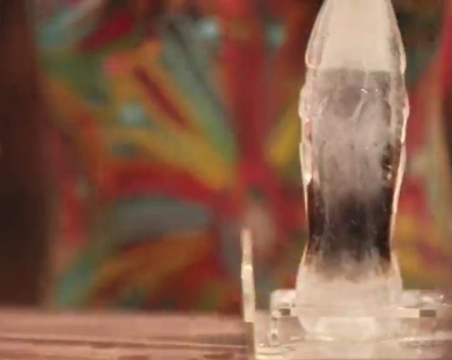 The ice bottle retains the shape of the iconic glass container.