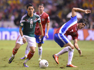 Javier Aquino is heading to the World Cup for Mexico, replacing Luis Montes, who broke his right leg during a friendly against Ecuador on May 31. (Ezequiel Becerra/AFP)