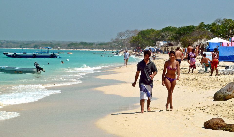 Playa_Blanca_Cartagena_Colombia